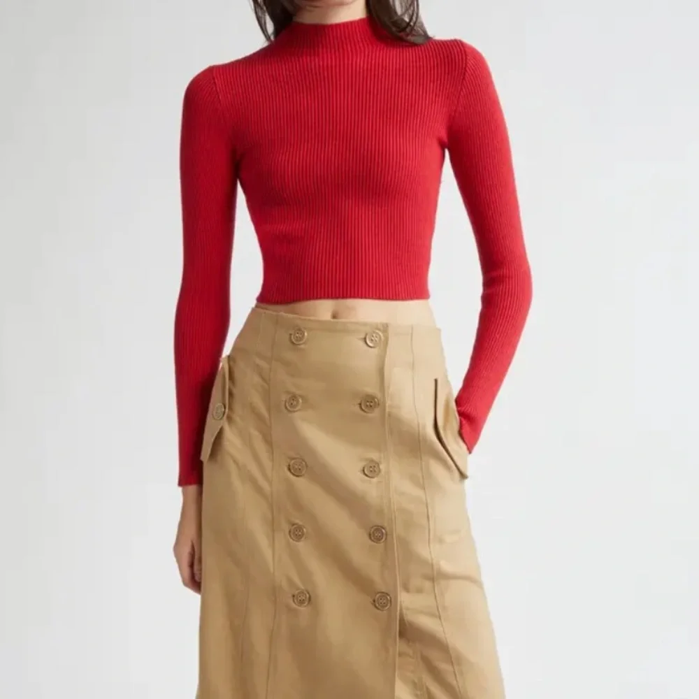 FARM Rio Red Ribbed Long-Sleeve Crop Top - Picture 5 of 12
